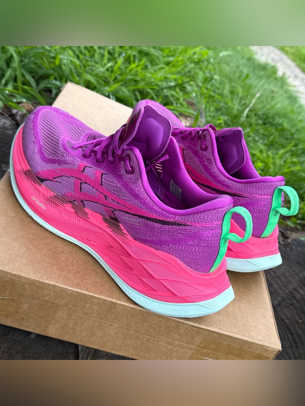 ASICS Superblast 2 women sneakers shoes size 10.5 - Picture 5 of 9